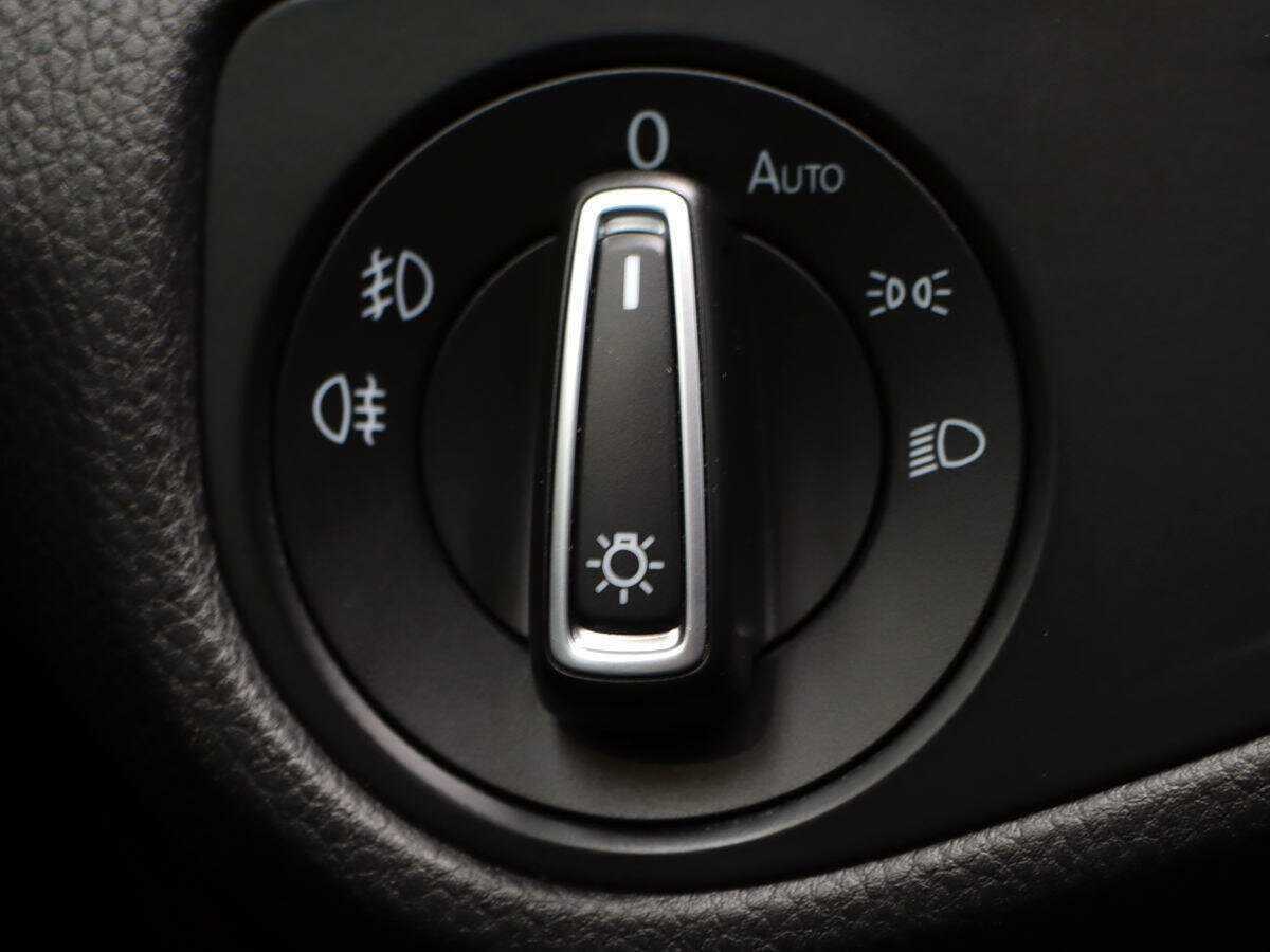 Б/У Фольксваген Гольф 2013 года. Фото: #13