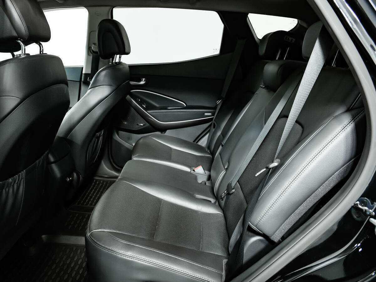 Б/У Хендай Санта Фе 2016 года. Фото: #9