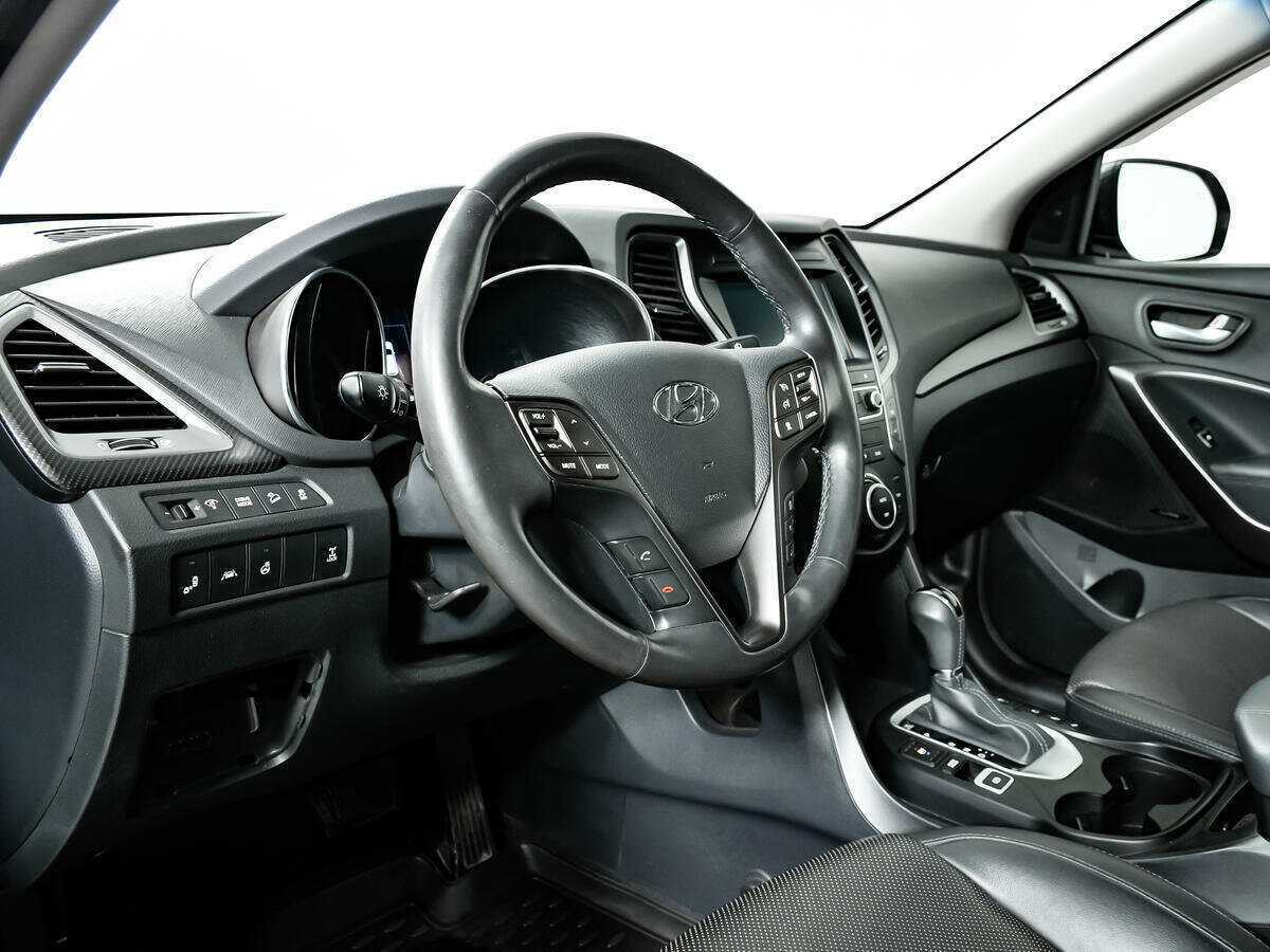 Б/У Хендай Санта Фе 2016 года. Фото: #10