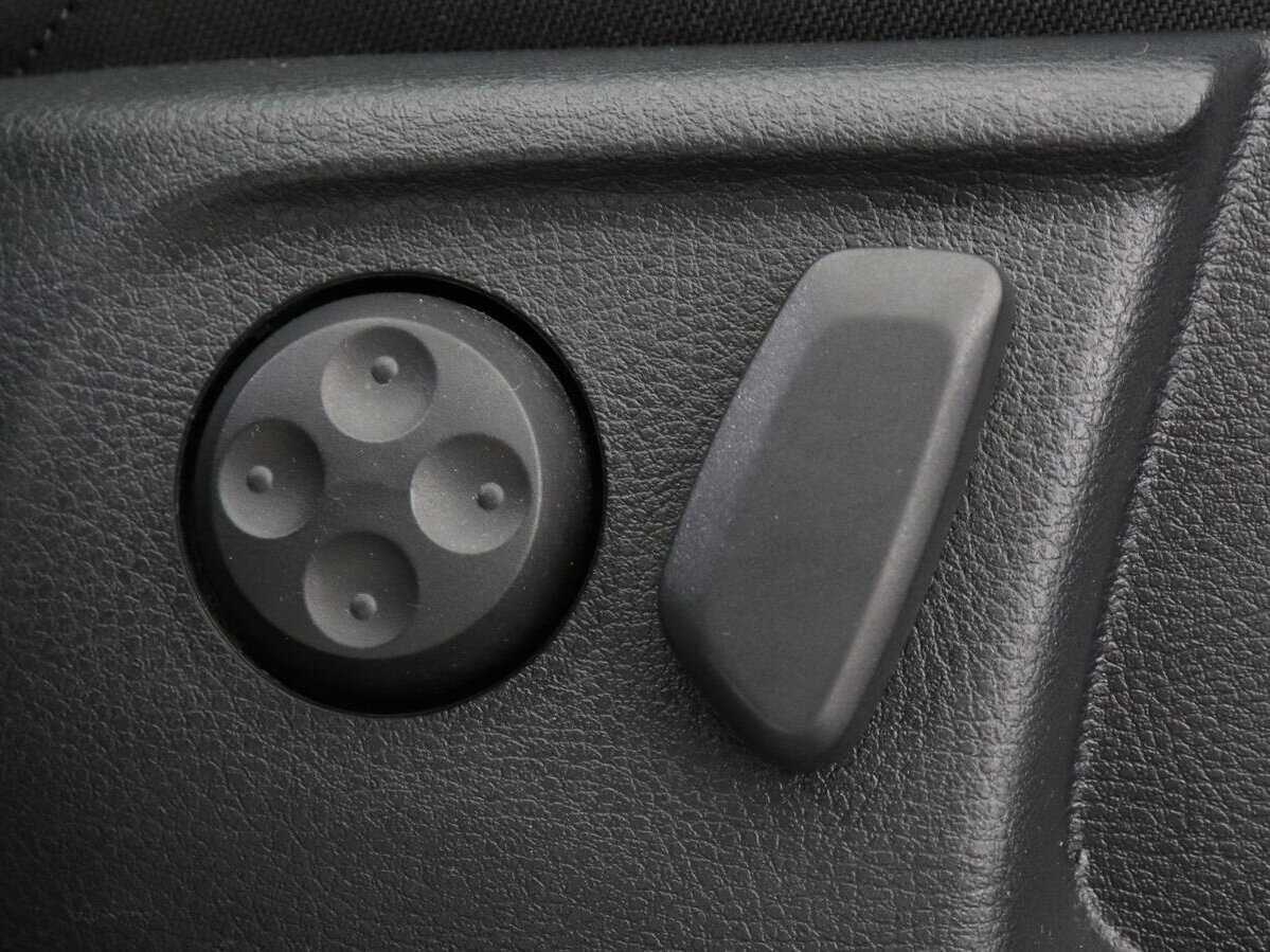 Б/У Фольксваген Пассат 2014 года. Фото: #12