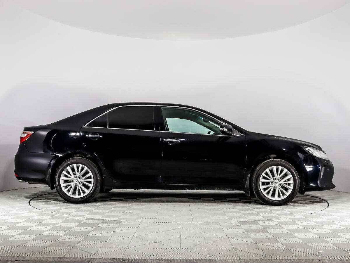 Toyota Camry 2015 года с пробегом. Фото: #3