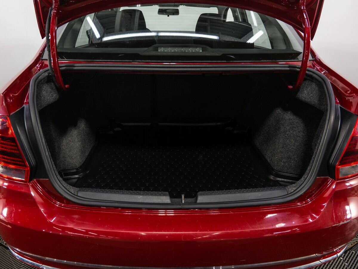 Б/У Фольксваген Поло 2017 года. Фото: #18