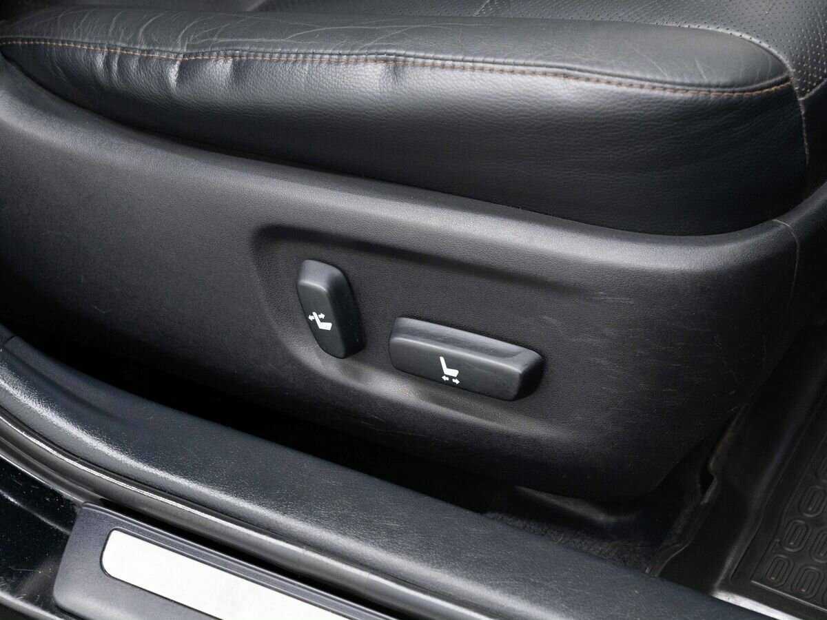 Б/У Тойота Камри 2012 года. Фото: #12