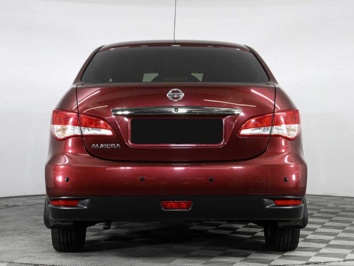 Б/У Ниссан Альмера 2013 года. Фото: #4