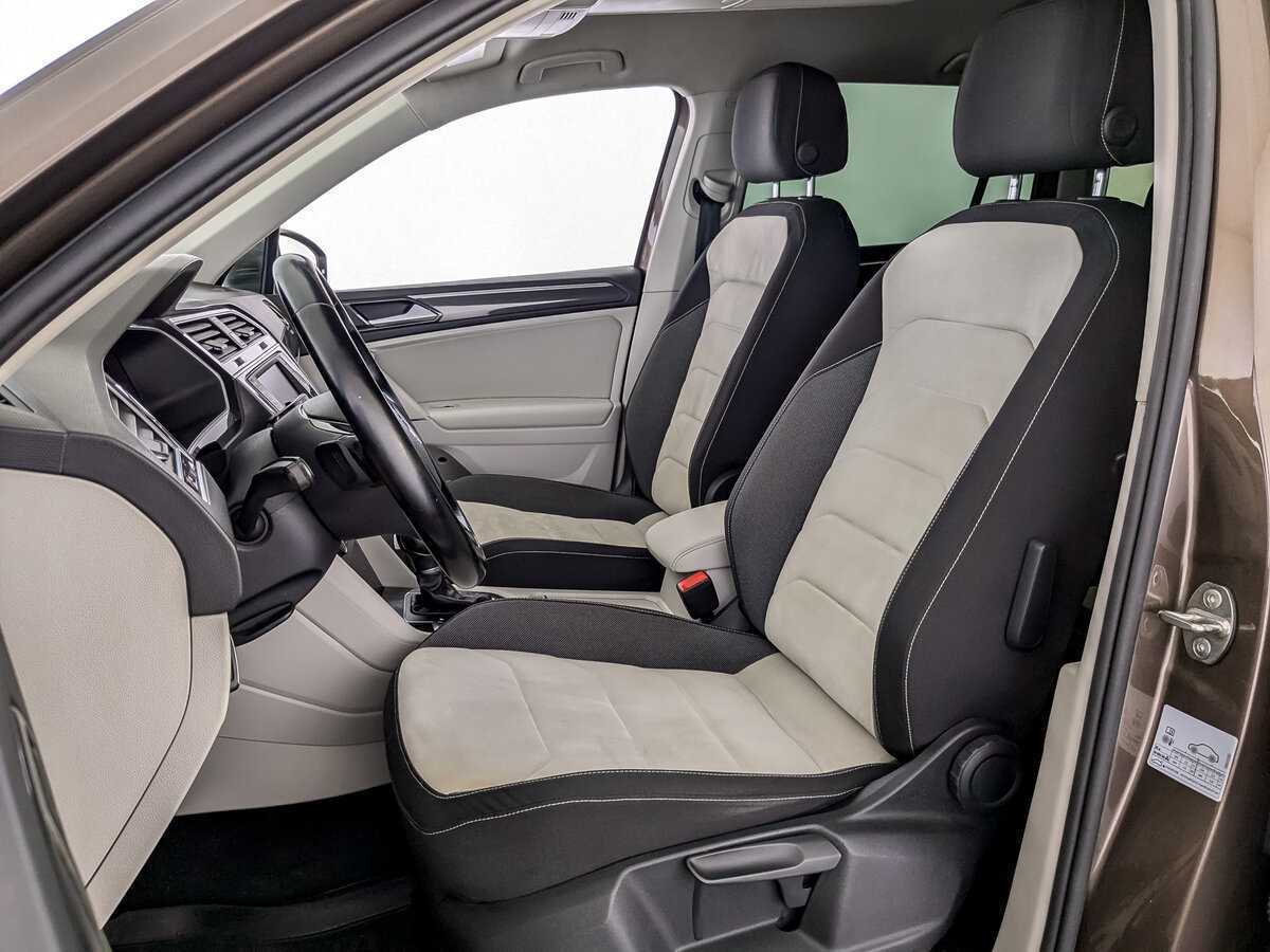 Б/У Фольксваген Тигуан 2017 года. Фото: #19