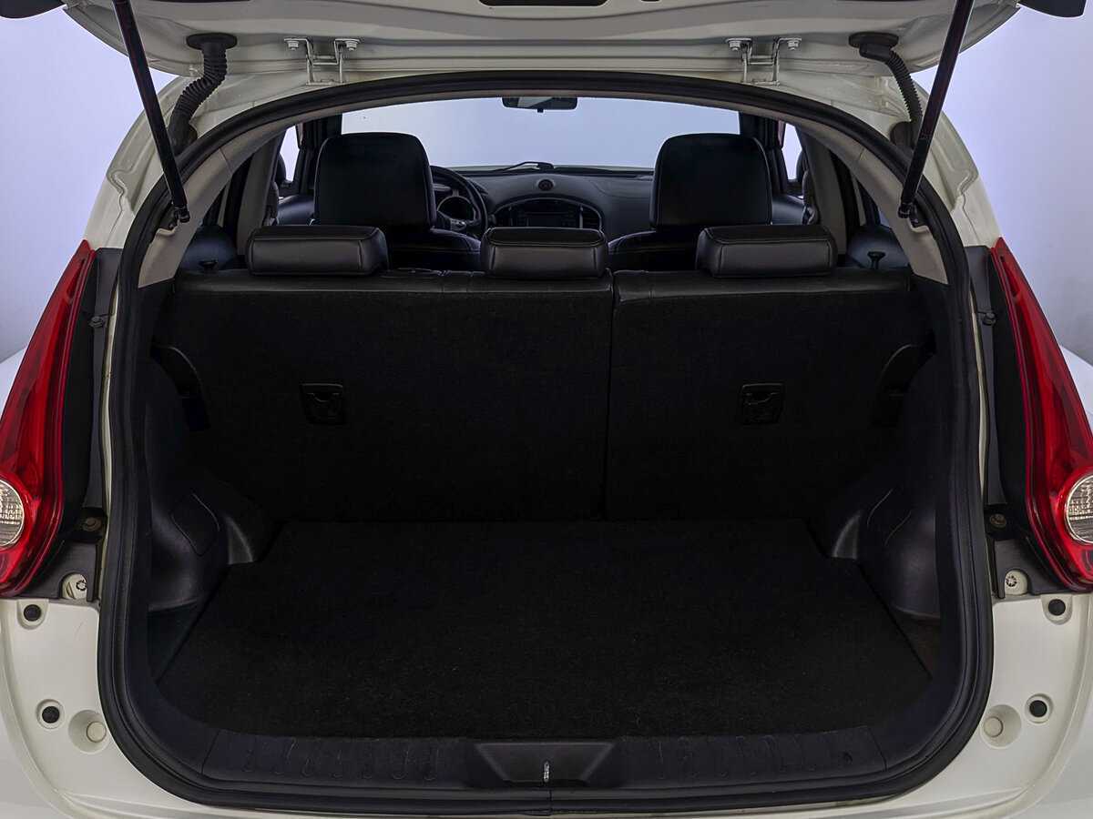 Б/У Ниссан Жук 2012 года. Фото: #9