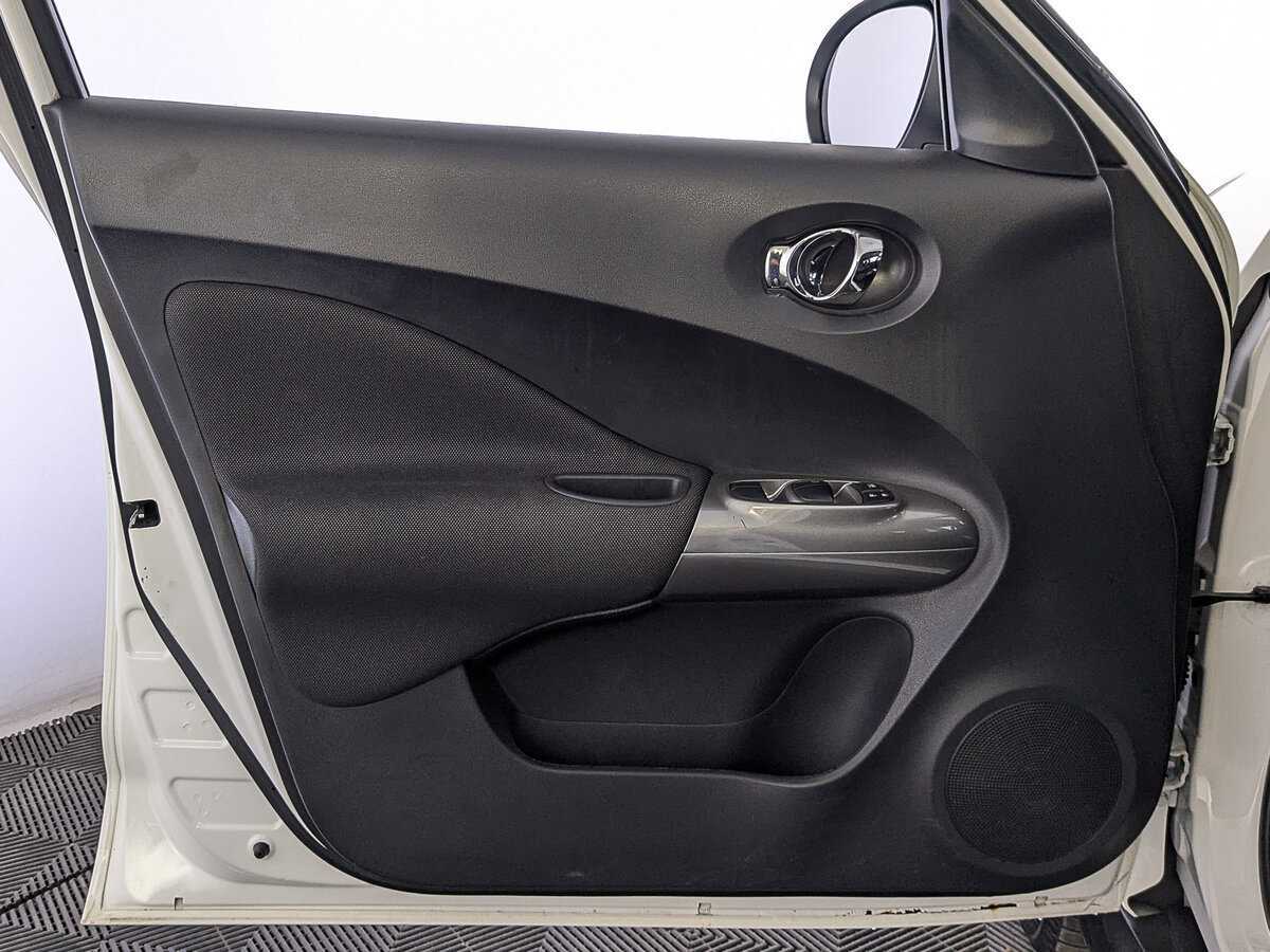 Б/У Ниссан Жук 2012 года. Фото: #16