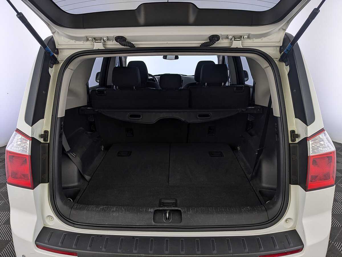 Б/У Шевроле Орландо 2012 года. Фото: #9