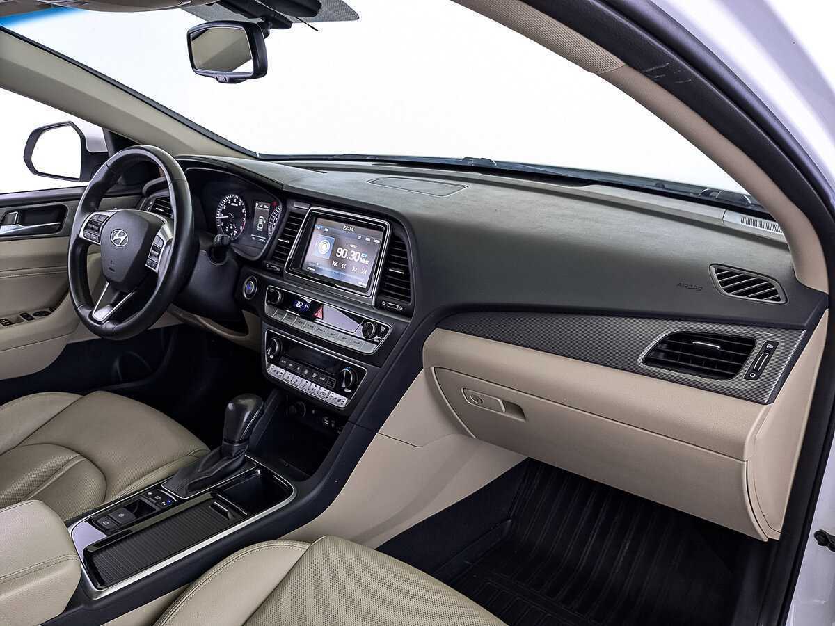 Б/У Хендай Соната 2019 года. Фото: #12