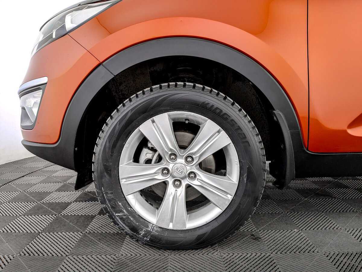 Б/У Киа Спортейдж 2013 года. Фото: #17