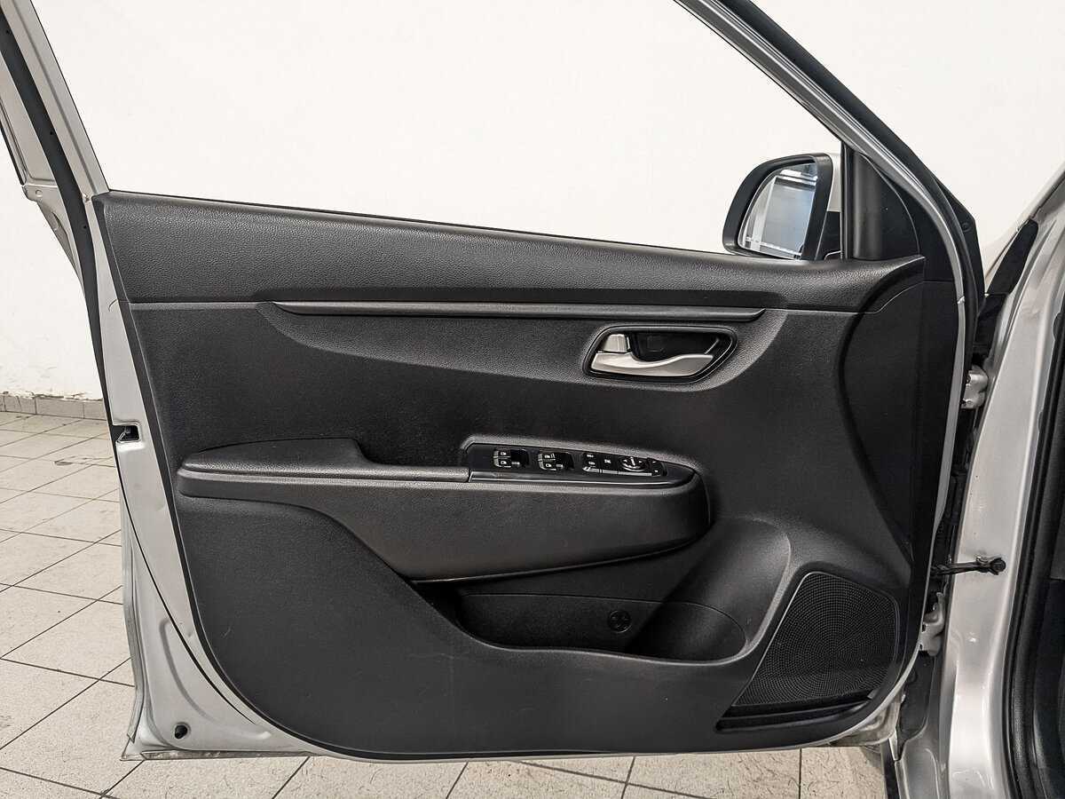 Б/У Киа Рио 2020 года. Фото: #18