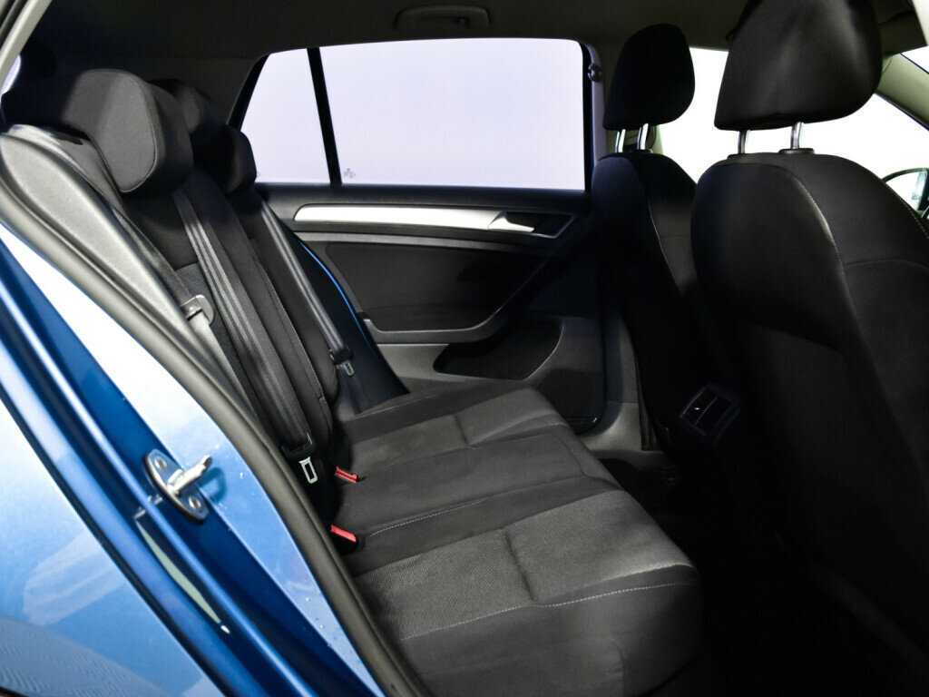 Б/У Фольксваген Гольф 2014 года. Фото: #11