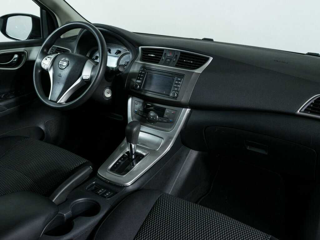 Б/У Ниссан Тиида 2015 года. Фото: #7