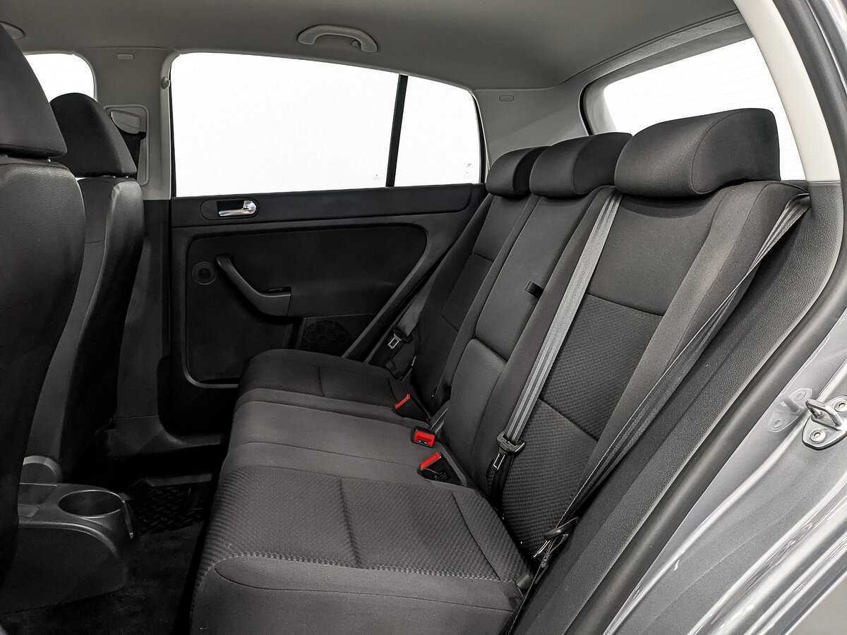 Б/У Фольксваген Гольф Плюс 2012 года. Фото: #17