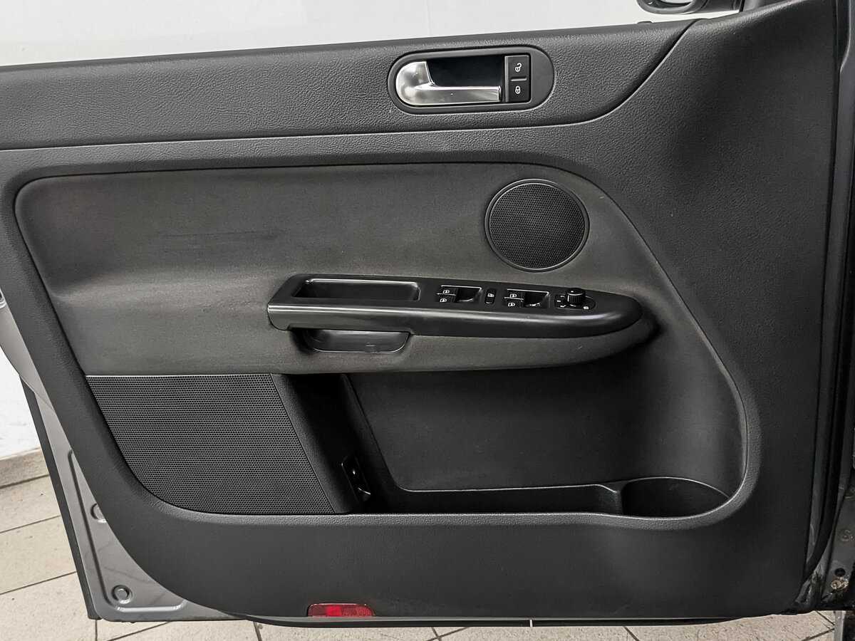 Б/У Фольксваген Гольф Плюс 2012 года. Фото: #18