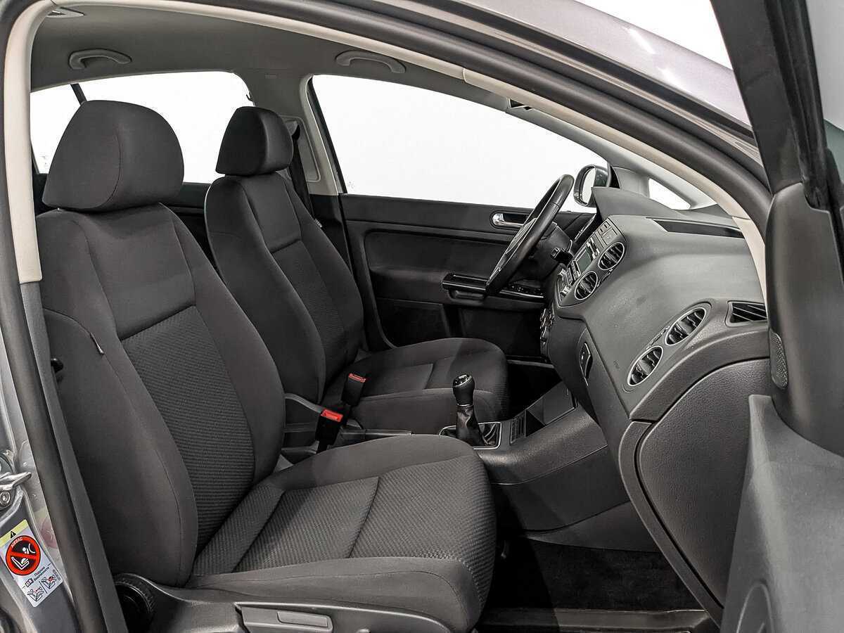 Б/У Фольксваген Гольф Плюс 2012 года. Фото: #22