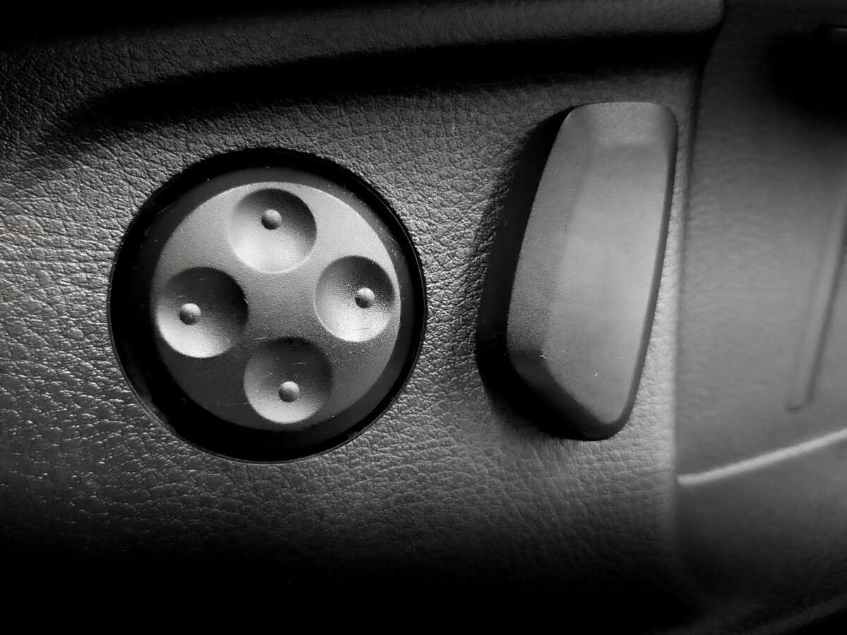 Б/У Фольксваген Пассат 2012 года. Фото: #18