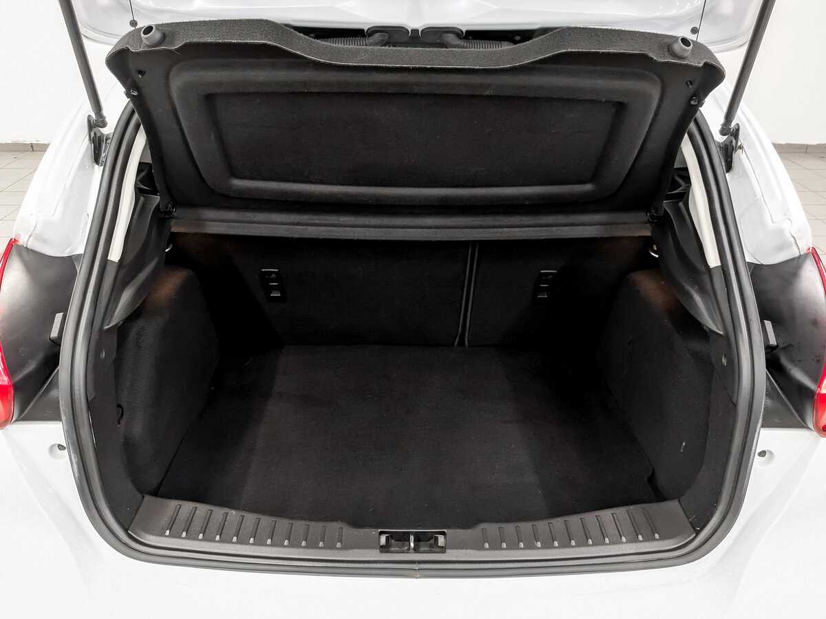 Б/У Форд Фокус 2015 года. Фото: #9