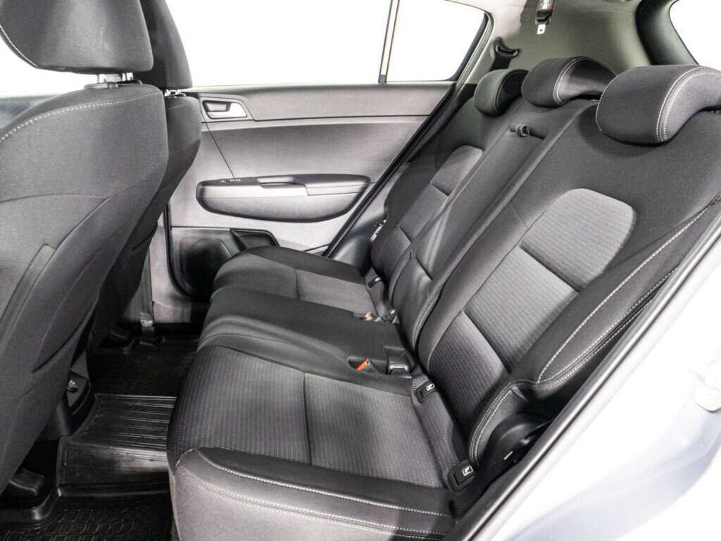 Б/У Киа Спортейдж 2021 года. Фото: #8