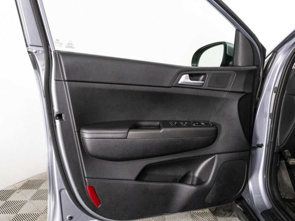 Б/У Киа Спортейдж 2021 года. Фото: #20