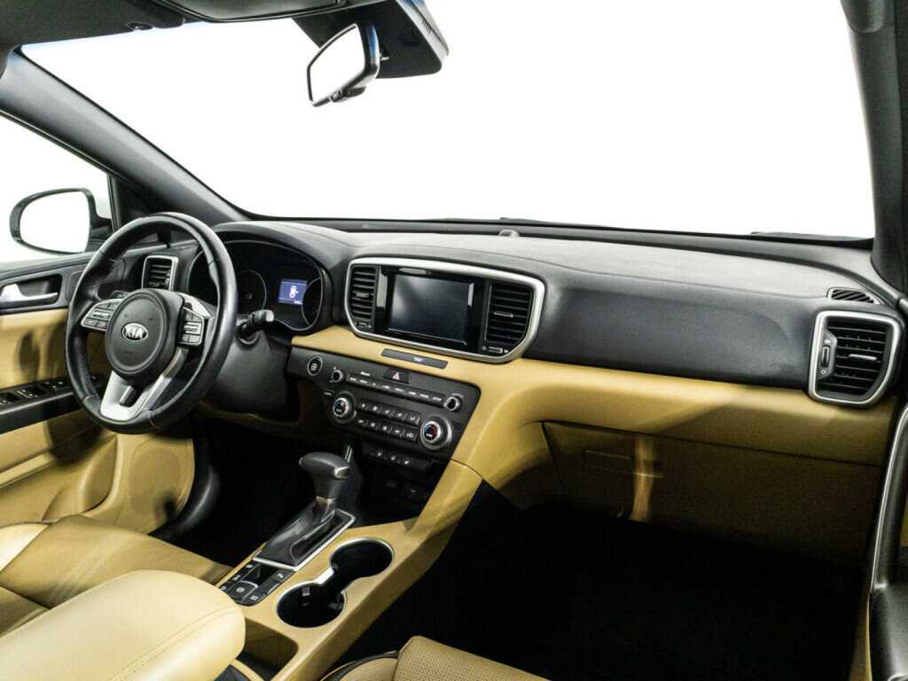 Б/У Киа Спортейдж 2019 года. Фото: #8