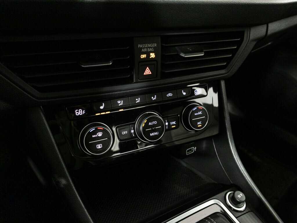 Б/У Фольксваген Джетта 2018 года. Фото: #16