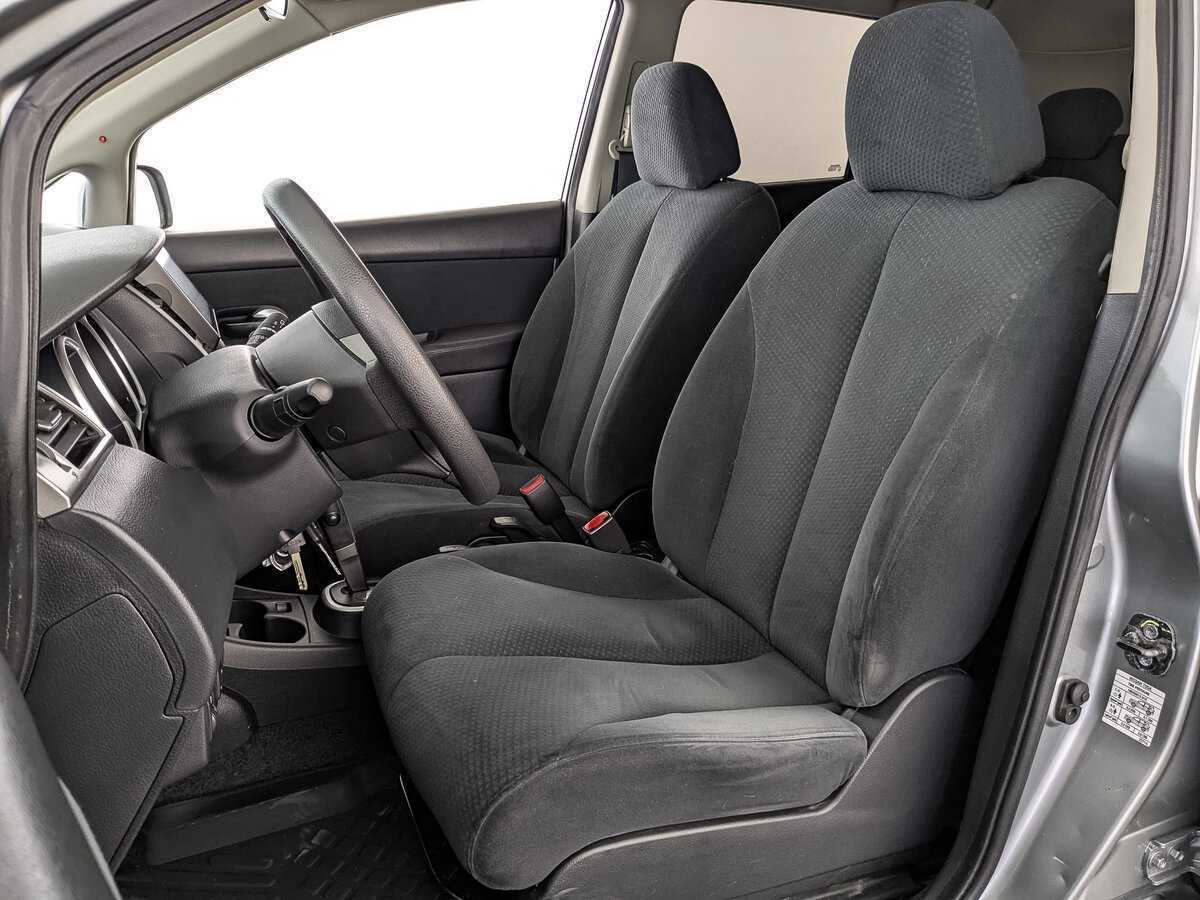 Б/У Ниссан Тиида 2013 года. Фото: #19