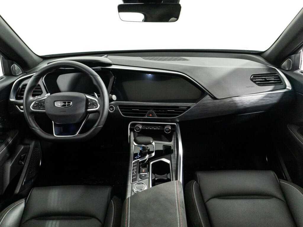 Geely Tugella 2022 года с пробегом. Фото: #12