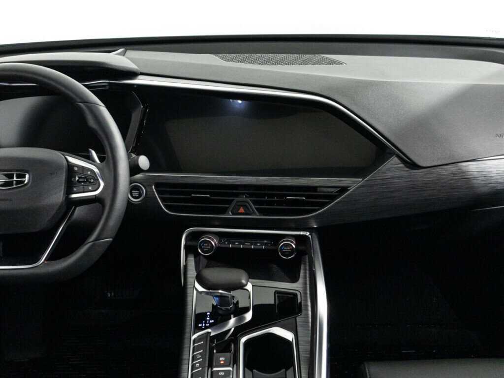 Geely Tugella 2022 года с пробегом. Фото: #13