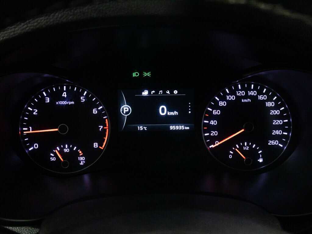 Б/У Киа Оптима 2017 года. Фото: #11