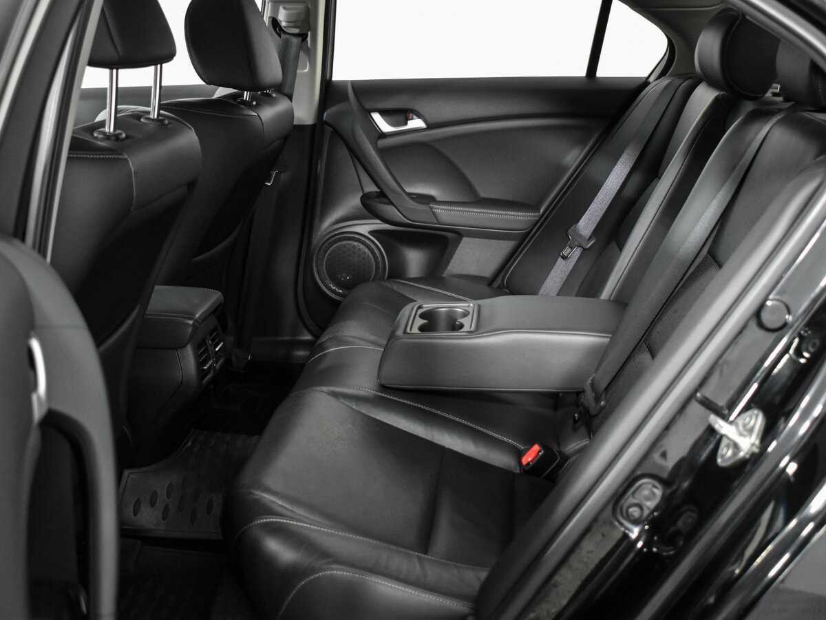 Honda Accord 2012 года с пробегом. Фото: #13