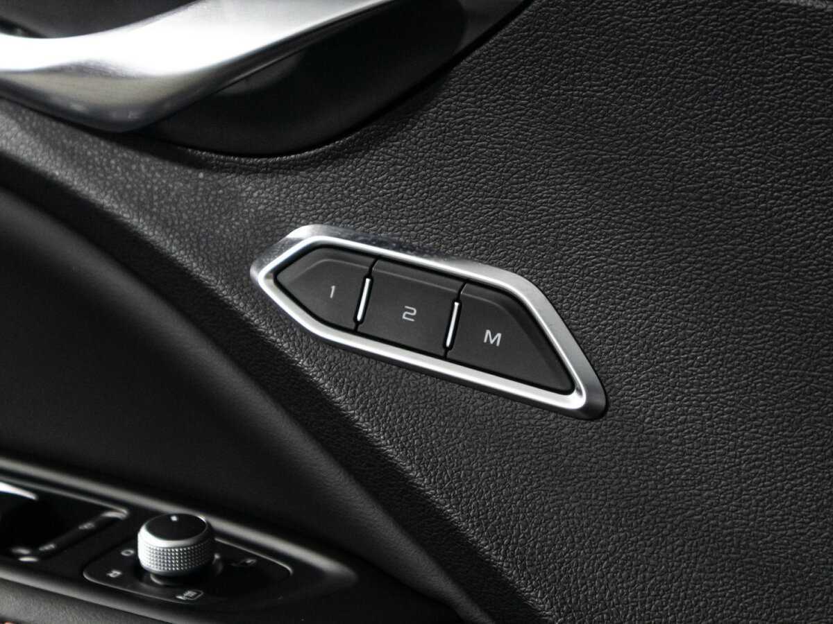 Geely Tugella 2022 года с пробегом. Фото: #17