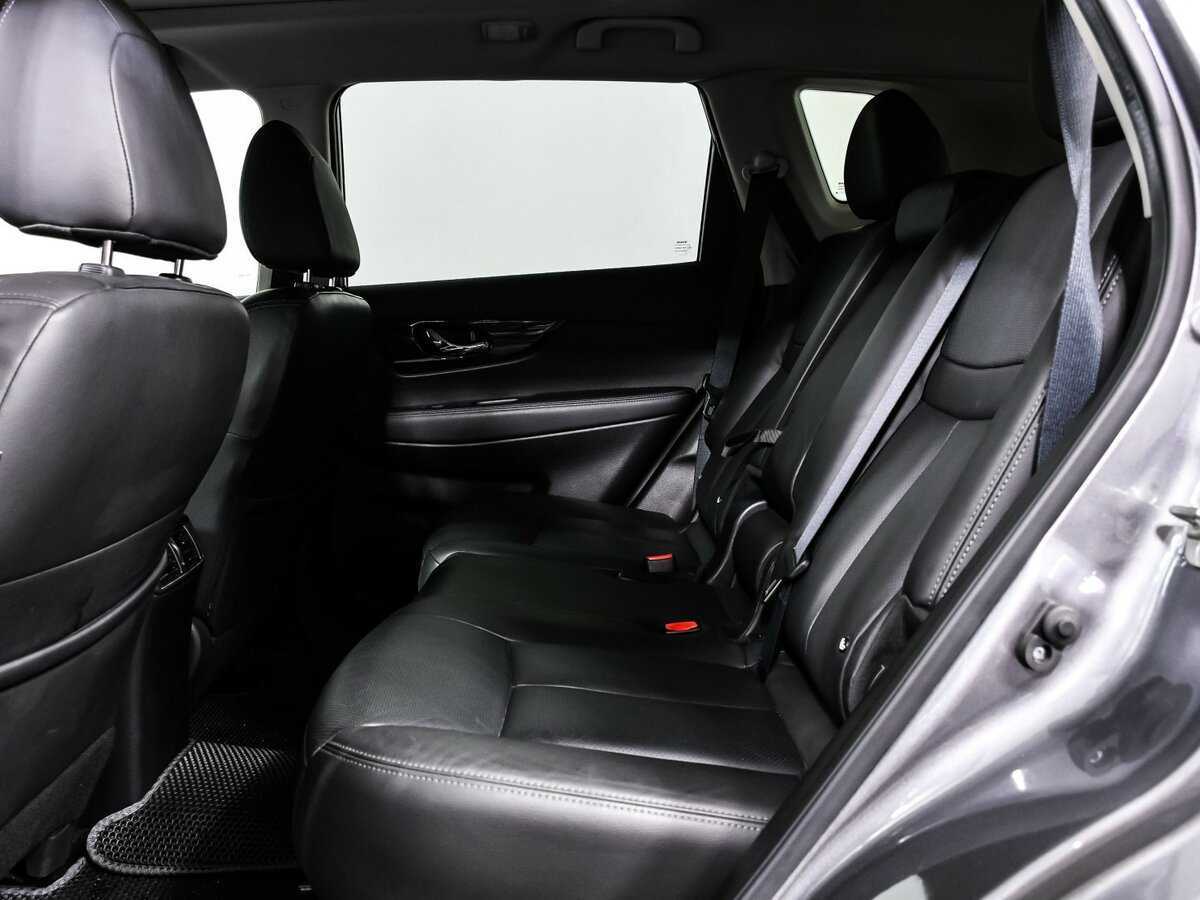 Б/У Ниссан Икс-Трейл 2018 года. Фото: #12