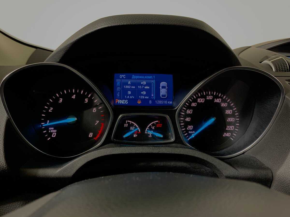 Б/У Форд Куга 2016 года. Фото: #14