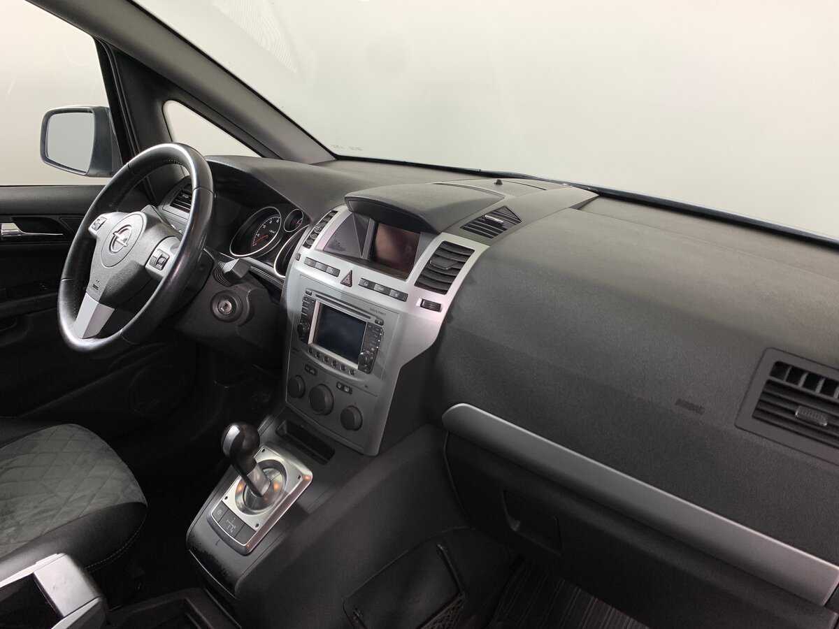 Б/У Опель Зафира 2012 года. Фото: #12