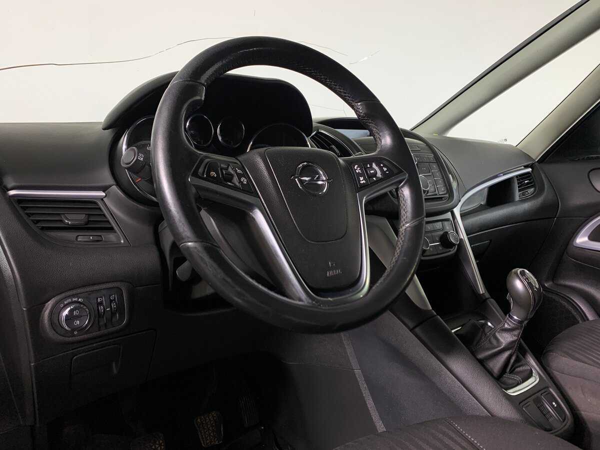 Б/У Опель Зафира 2012 года. Фото: #11