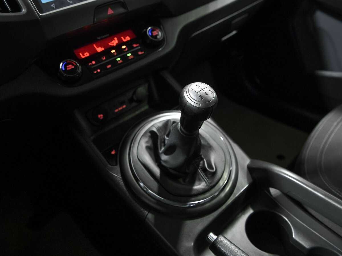 Б/У Киа Спортейдж 2012 года. Фото: #9