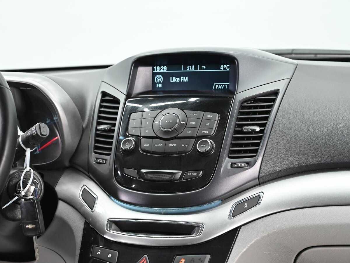 Б/У Шевроле Орландо 2012 года. Фото: #9