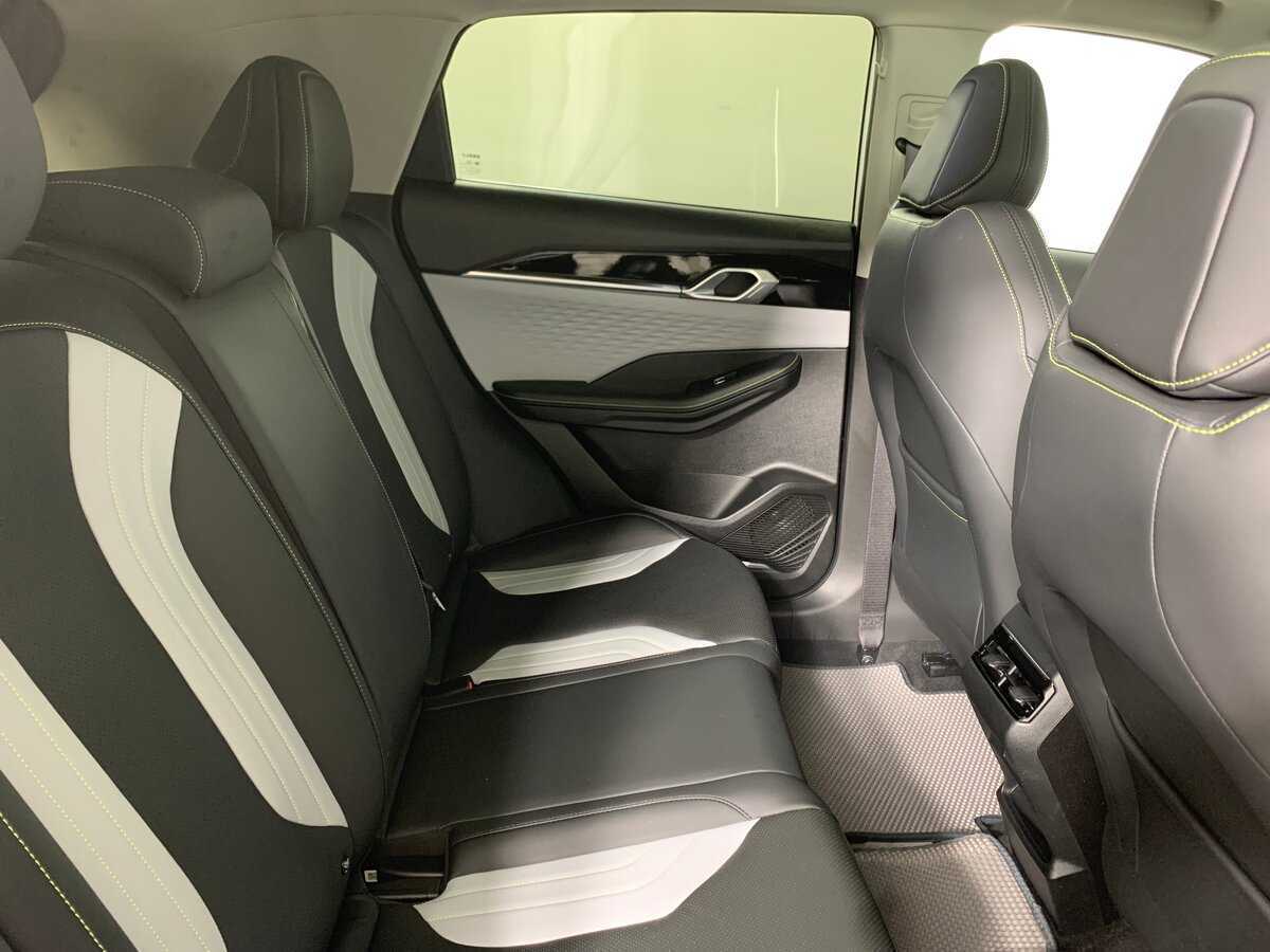 Geely Coolray 2023 года с пробегом. Фото: #17