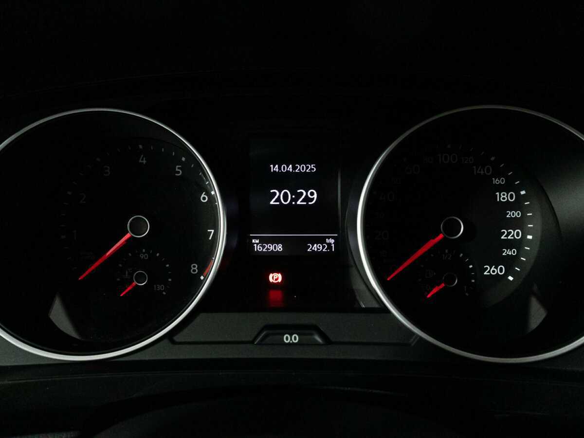 Б/У Фольксваген Тигуан 2019 года. Фото: #11