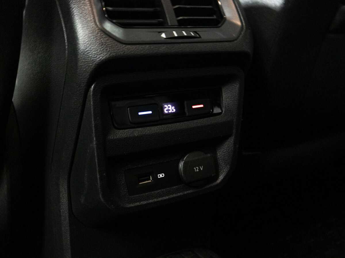 Б/У Фольксваген Тигуан 2019 года. Фото: #18