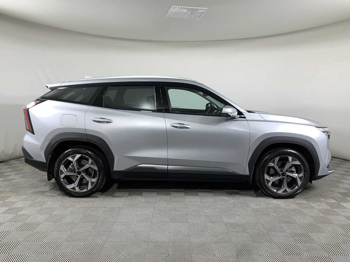 Geely Atlas 2023 года с пробегом. Фото: #3