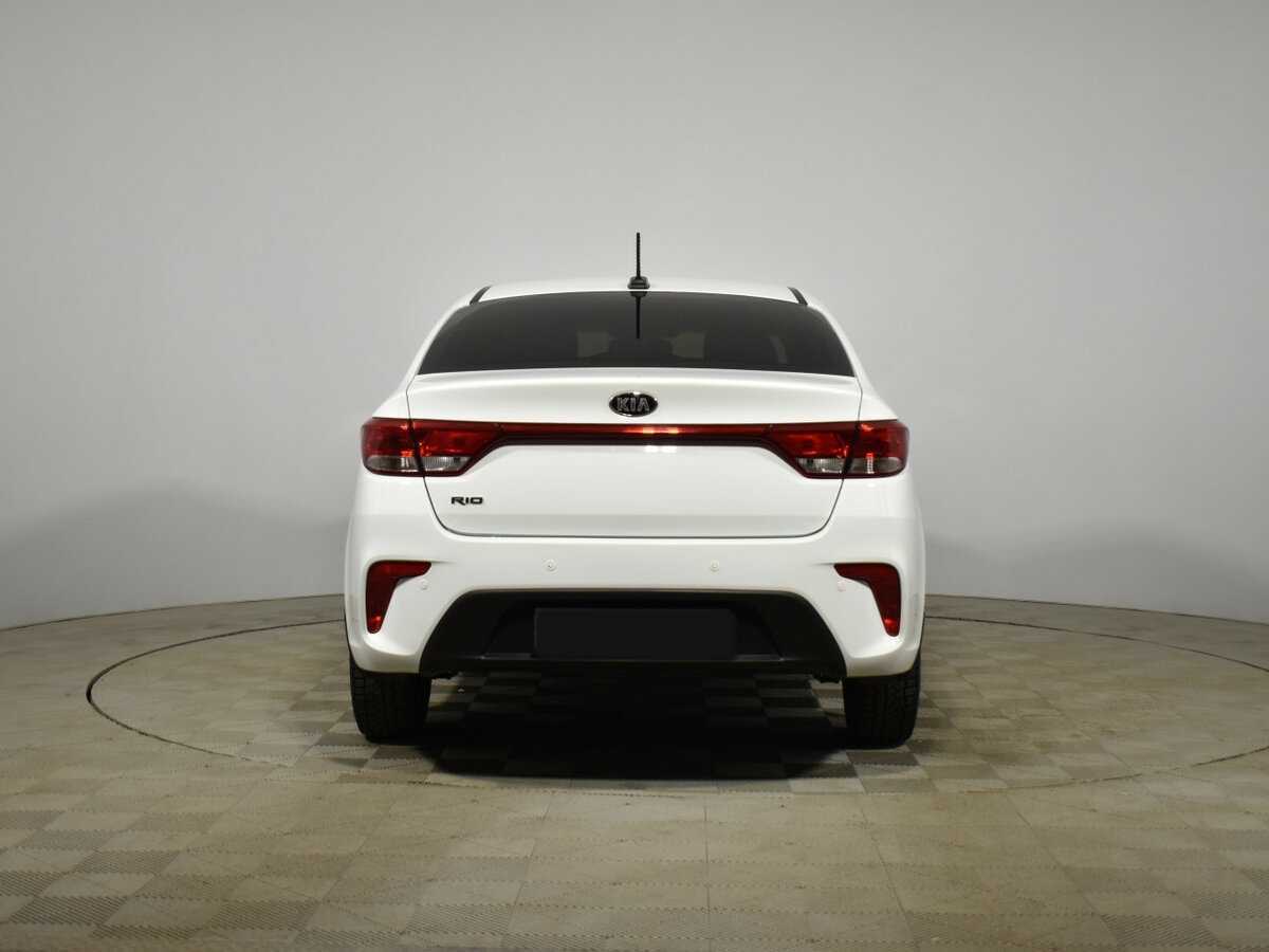 Б/У Киа Рио 2017 года. Фото: #5
