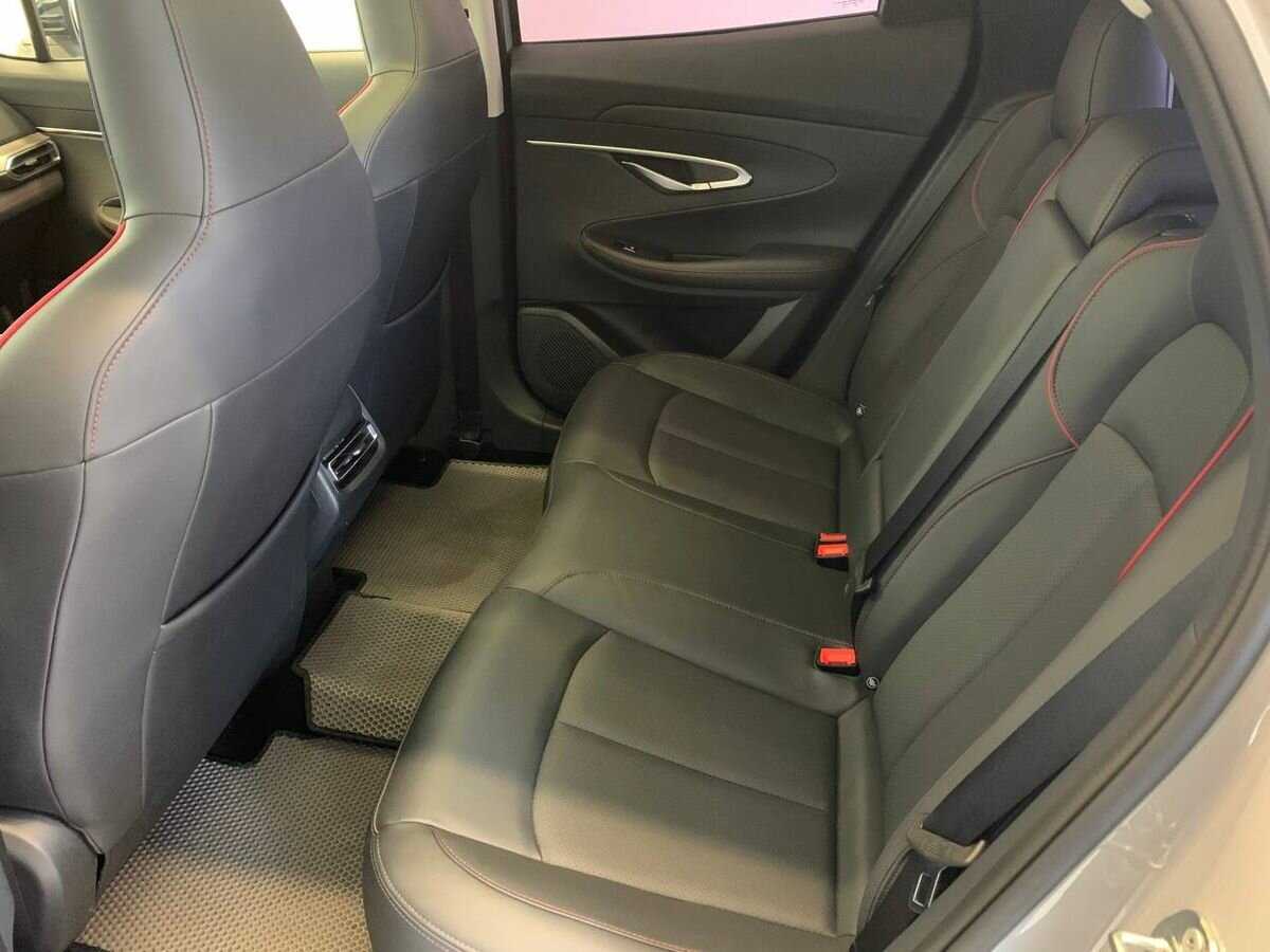 Б/У Чанган УНИ-Т 2023 года. Фото: #9