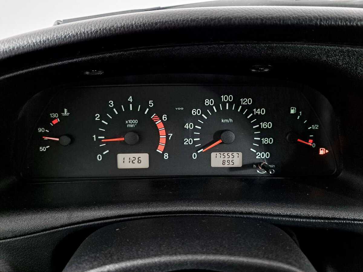 Б/У Шевроле Нива 2015 года. Фото: #12