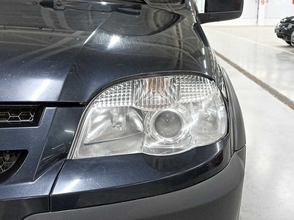 Б/У Шевроле Нива 2015 года. Фото: #16