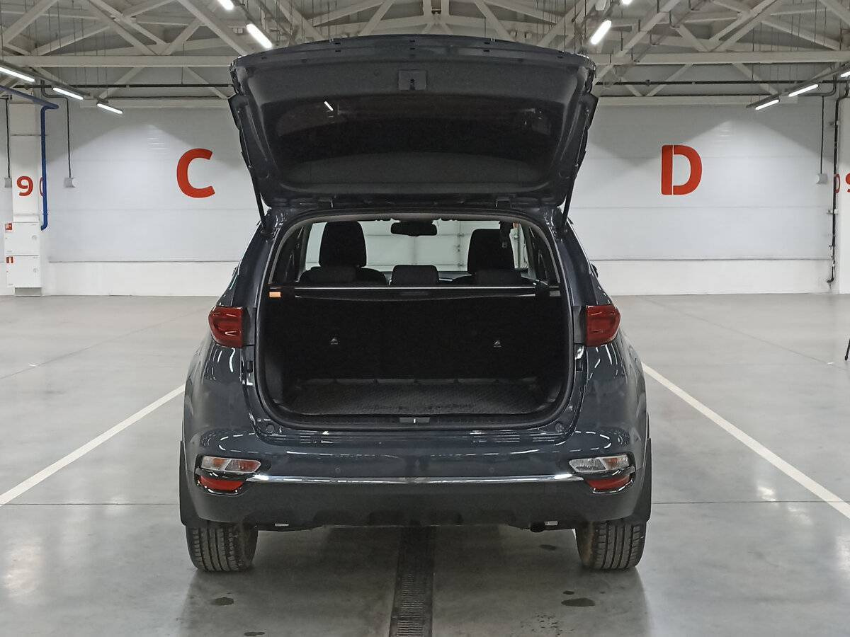 Б/У Киа Спортейдж 2020 года. Фото: #9