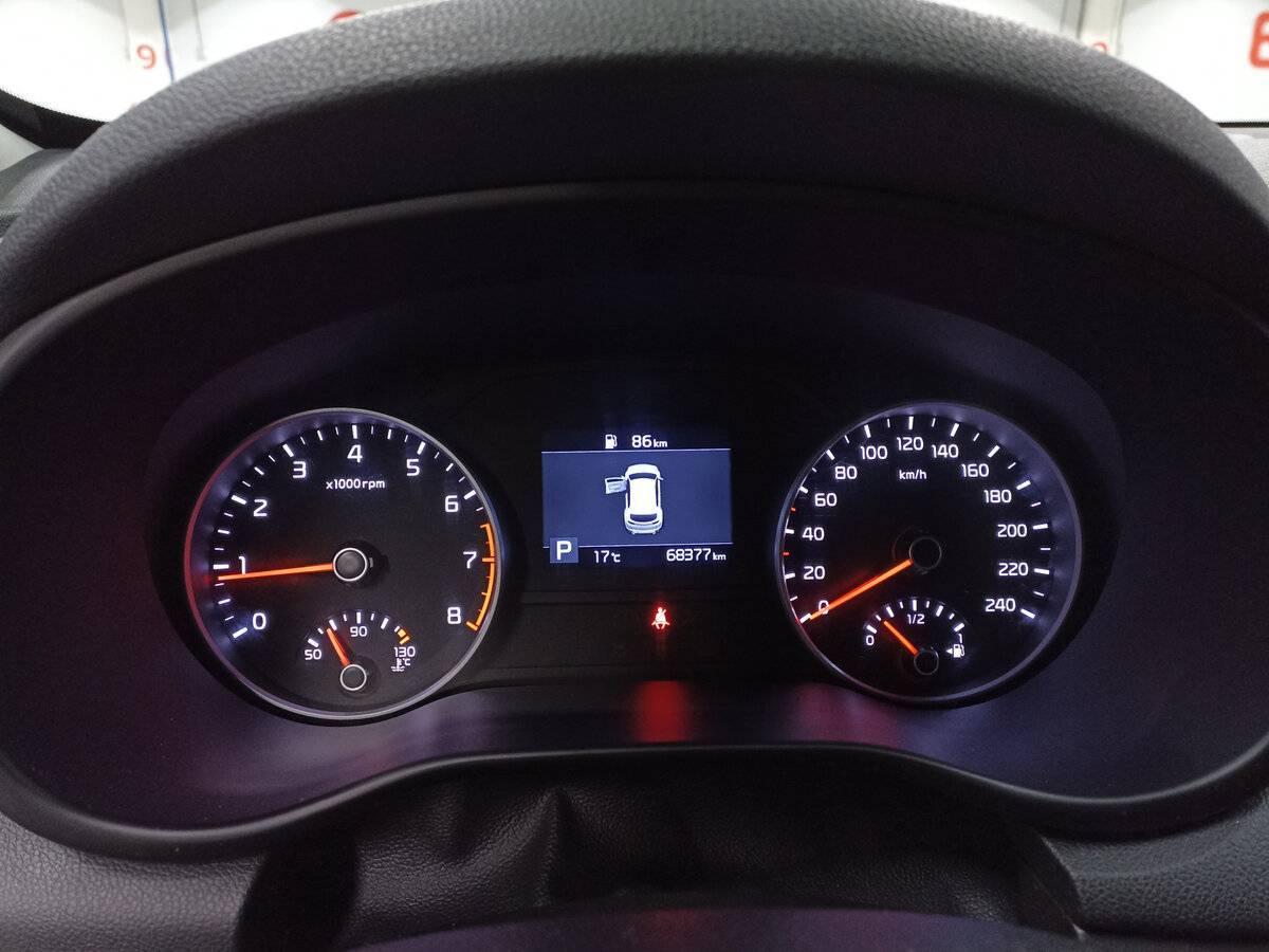 Б/У Киа Спортейдж 2020 года. Фото: #12