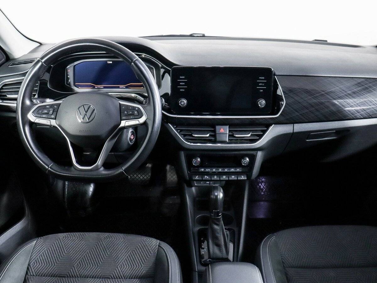 Б/У Фольксваген Поло 2021 года. Фото: #7