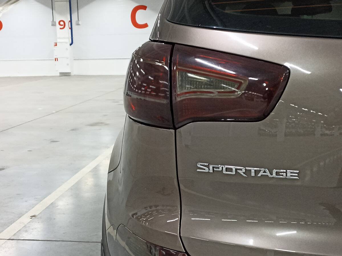 Б/У Киа Спортейдж 2013 года. Фото: #8